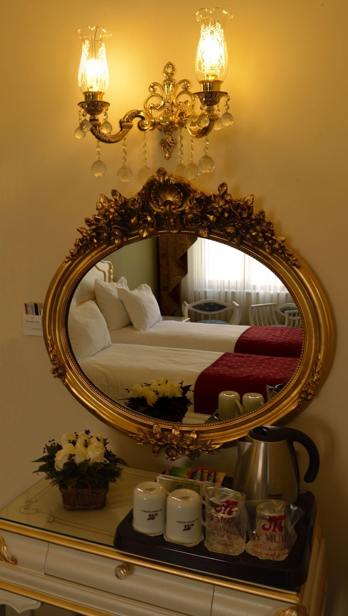By Murat Crown Hotel Taksim Istanbul Exterior foto