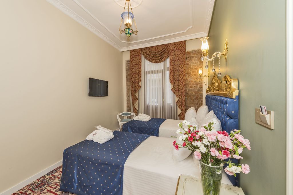 By Murat Crown Hotel Taksim Istanbul Exterior foto