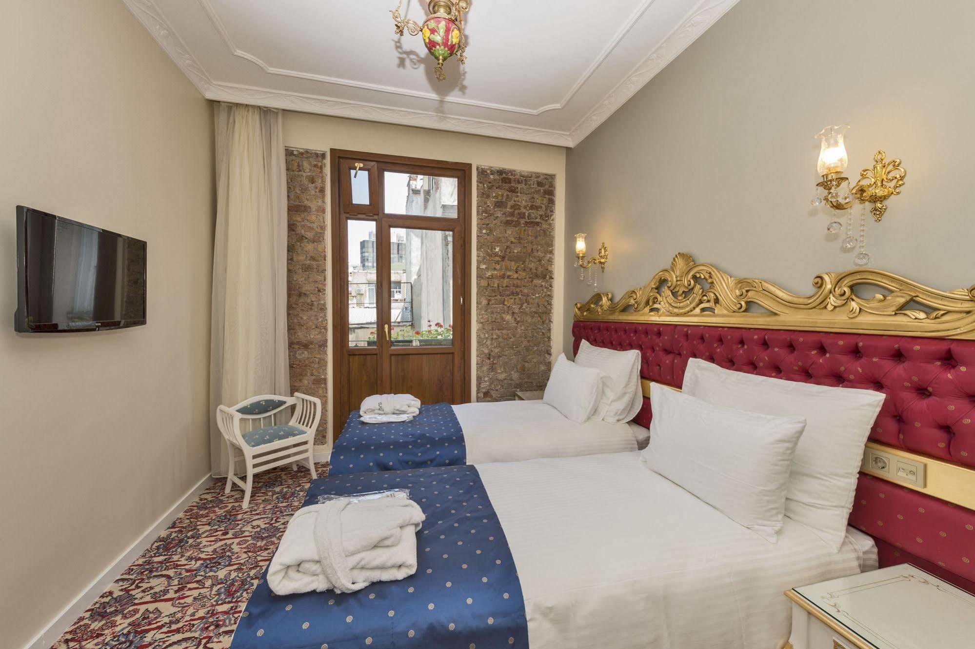 By Murat Crown Hotel Taksim Istanbul Exterior foto